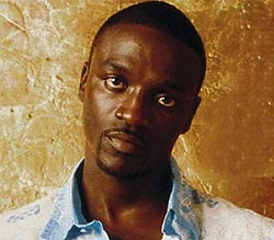 Akon говорит о женщинах, тюрьме и музе