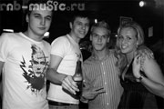 Crazy Sexy Friday & Double DJ Show @ Жара